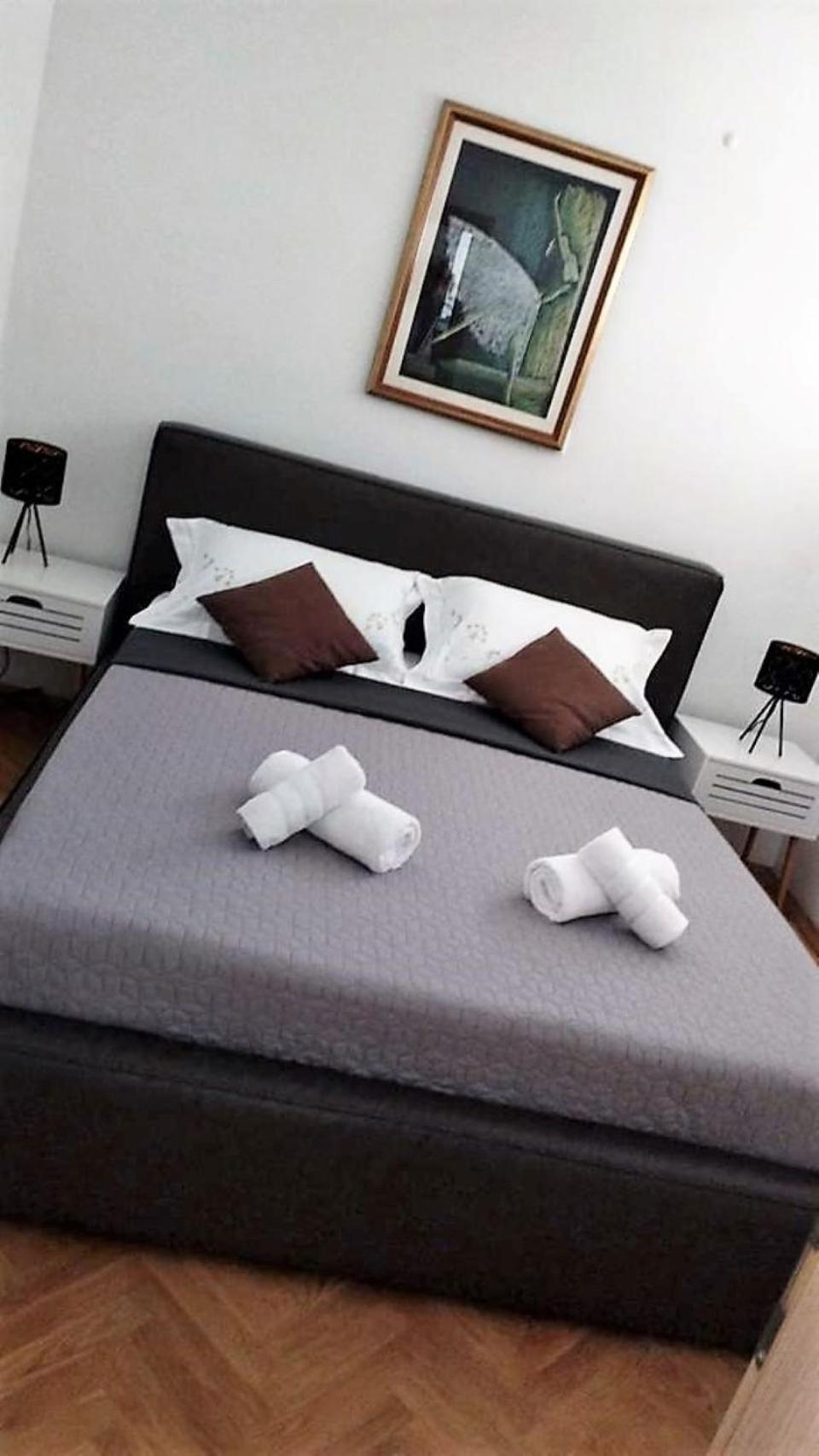 Mm Split Apartment - 5 Min By Car To The Beach & City Center - Free Public Parking 외부 사진